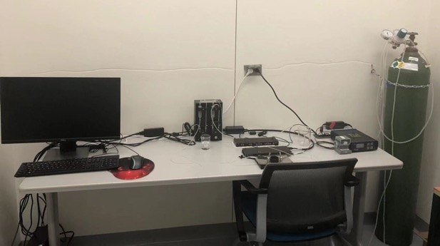 Multi-electrode array electrophysiology system